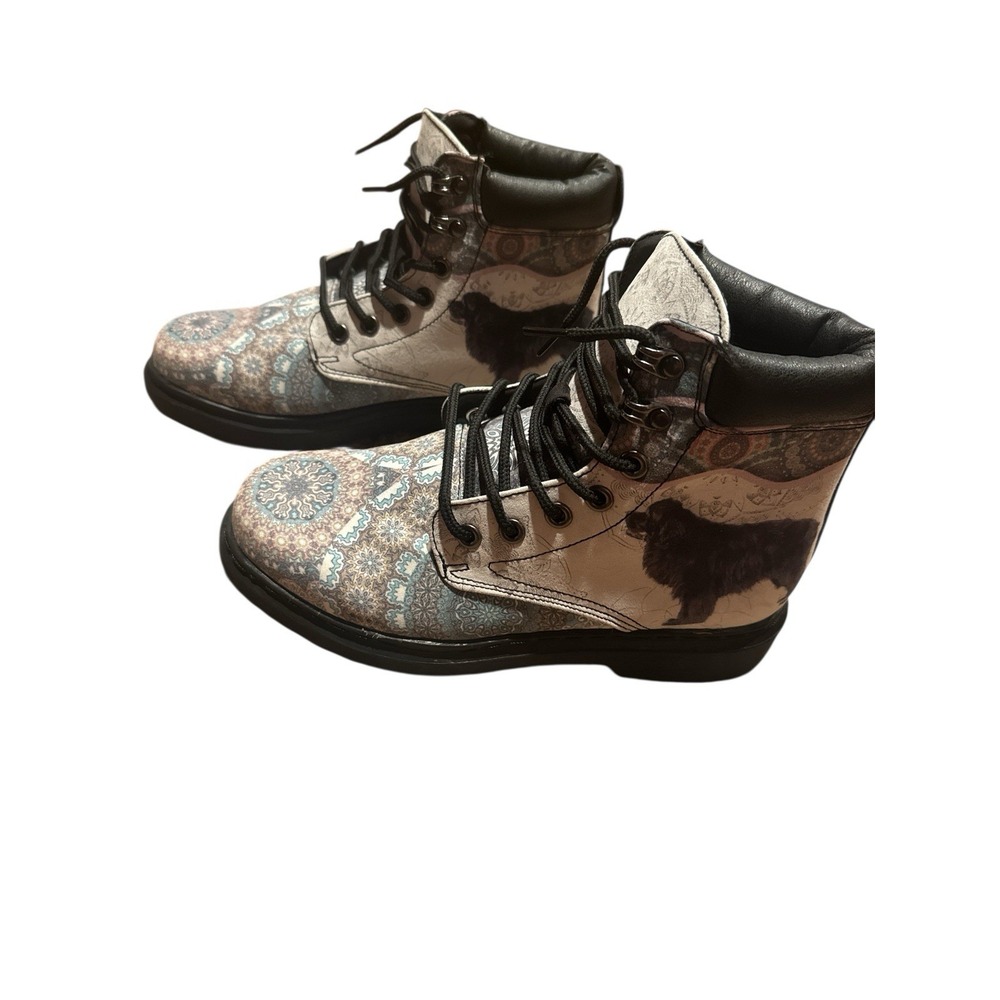 Big Black Dog Themed Woman's Sz 9.5 Short Hiking Fashion‎ Boots Fabric Design